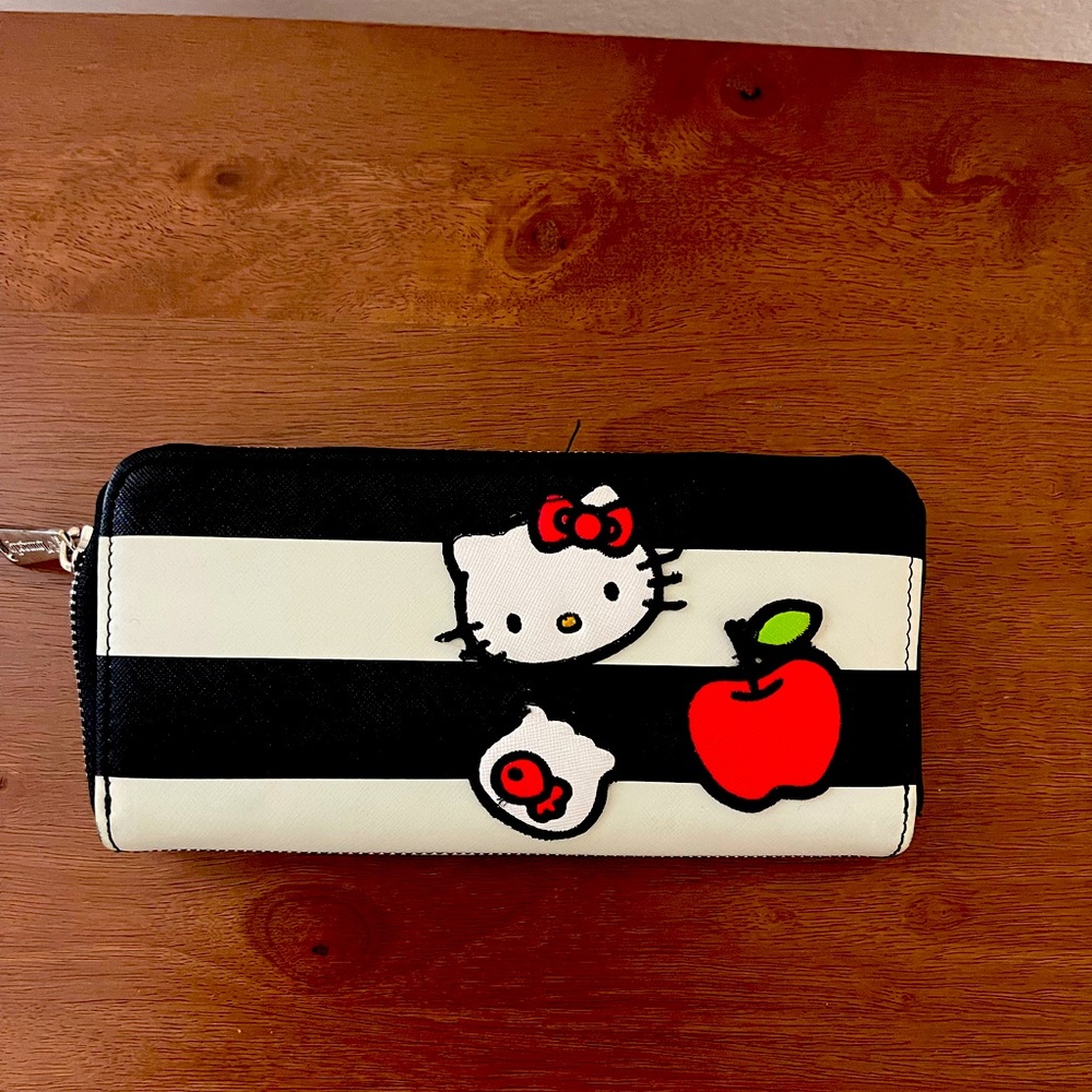 Loungfly Hello Kitty Wallet